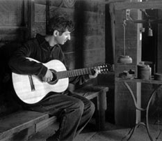 Photo playing guitar